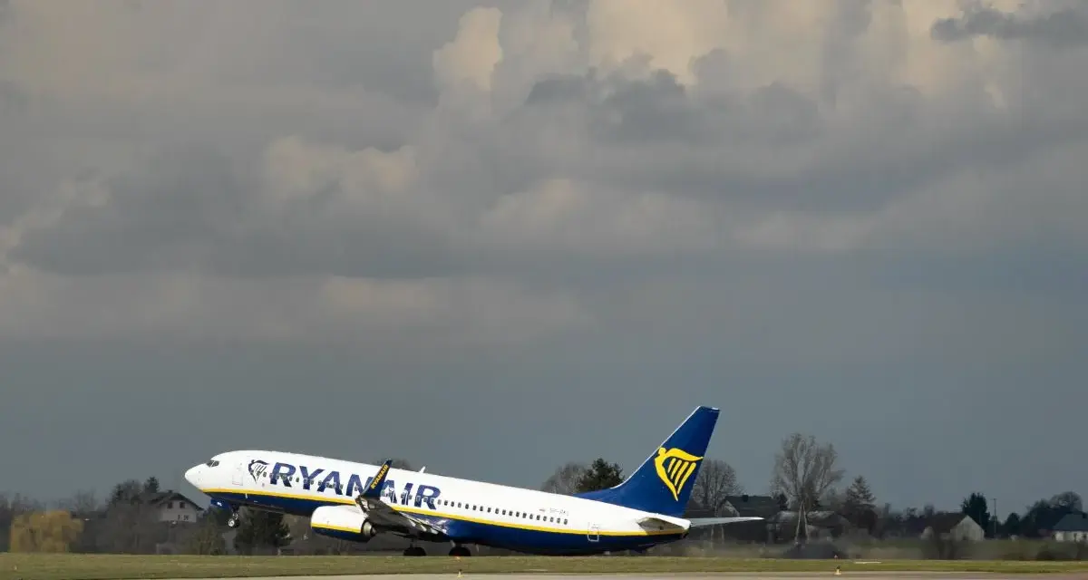 Ryanair: jak sprawdzić lądowanie? Szybko i bez stresu!