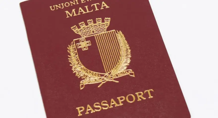 Malta: Dowód osobisty wystarczy! Kiedy paszport jest przydatny?