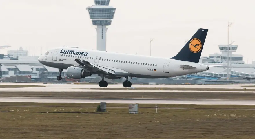 Ryanair Madryt: Na które lotnisko lata? Terminal, transport, wskazówki