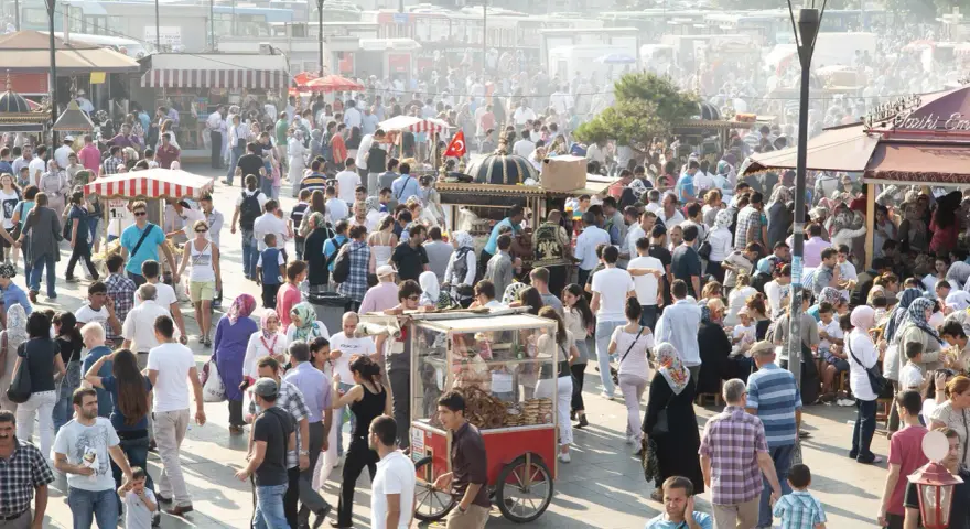 Antalya: Czy jest bezpiecznie? Poradnik przed wyjazdem do Turcji