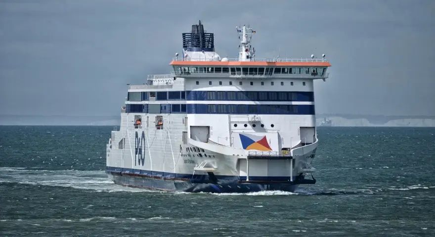 Bezpieczeństwo w Calais: Co musisz wiedzieć przed podróżą?